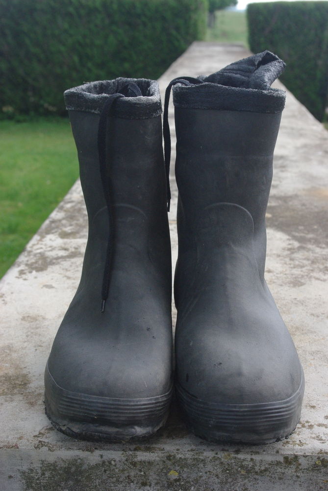 BOTTILLONS DE PECHE 45 Genevri�res (52)