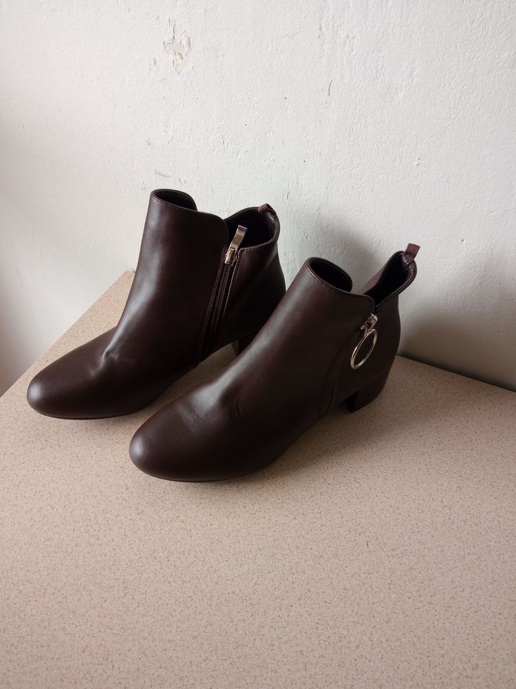 Bottine marron taille 37 15 Sotteville-l�s-Rouen (76)