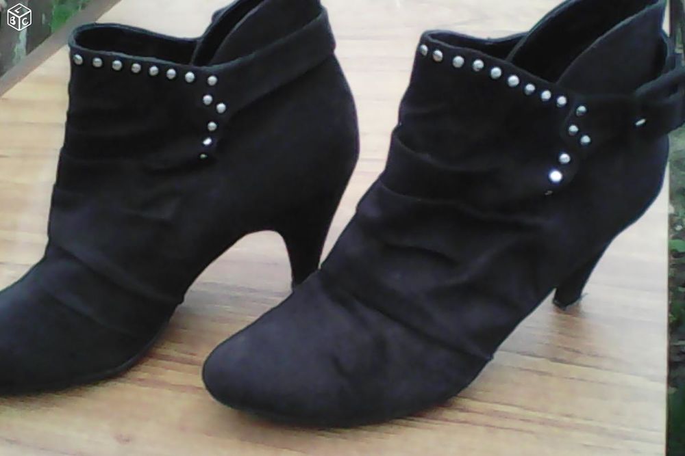 Bottine noir talon 5 Lamotte-Beuvron (41)