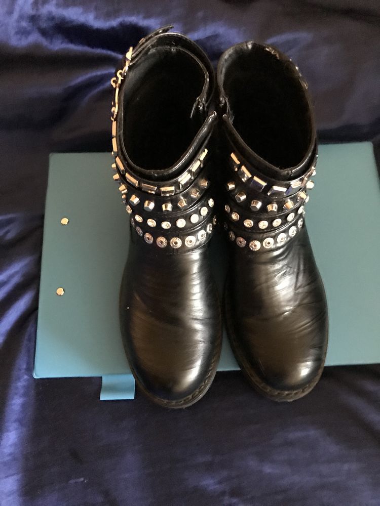 bottine taille 39 en �tat neuf 20 Lyon 8 (69)