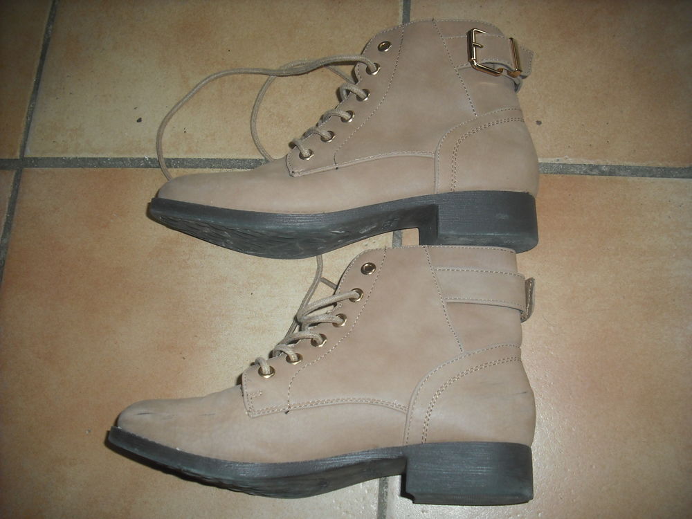 bottines a boucle 5 Puym�ras (84)