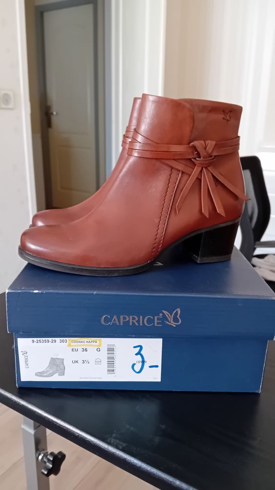 BOTTINES COULEUR COGNAC MARQUE CAPRIA 60 Bouzonville (57)
