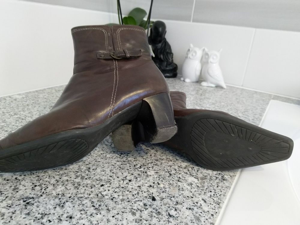 Bottines en cuir marron femme 20 Melun (77)