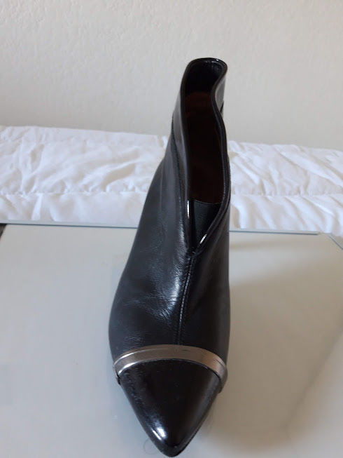 Bottines cuir et vernis noir, 45 Montpellier (34)