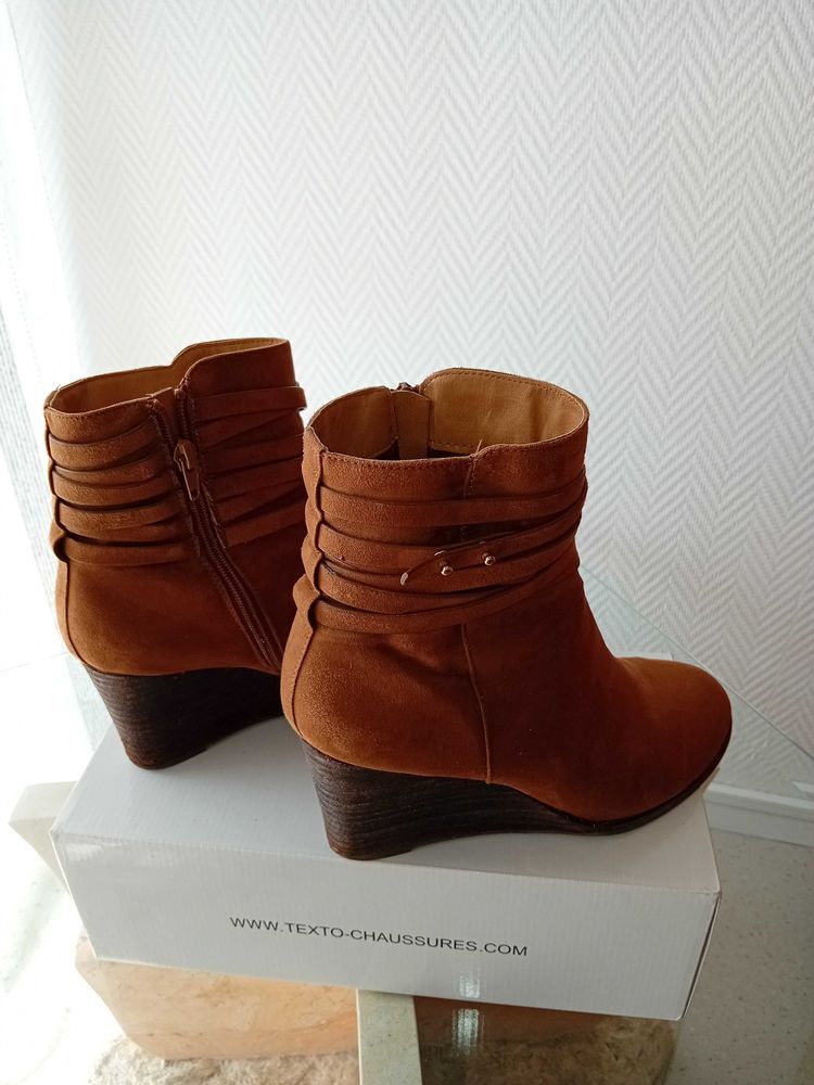 Bottines  en daim 6 Villers-l�s-Nancy (54)