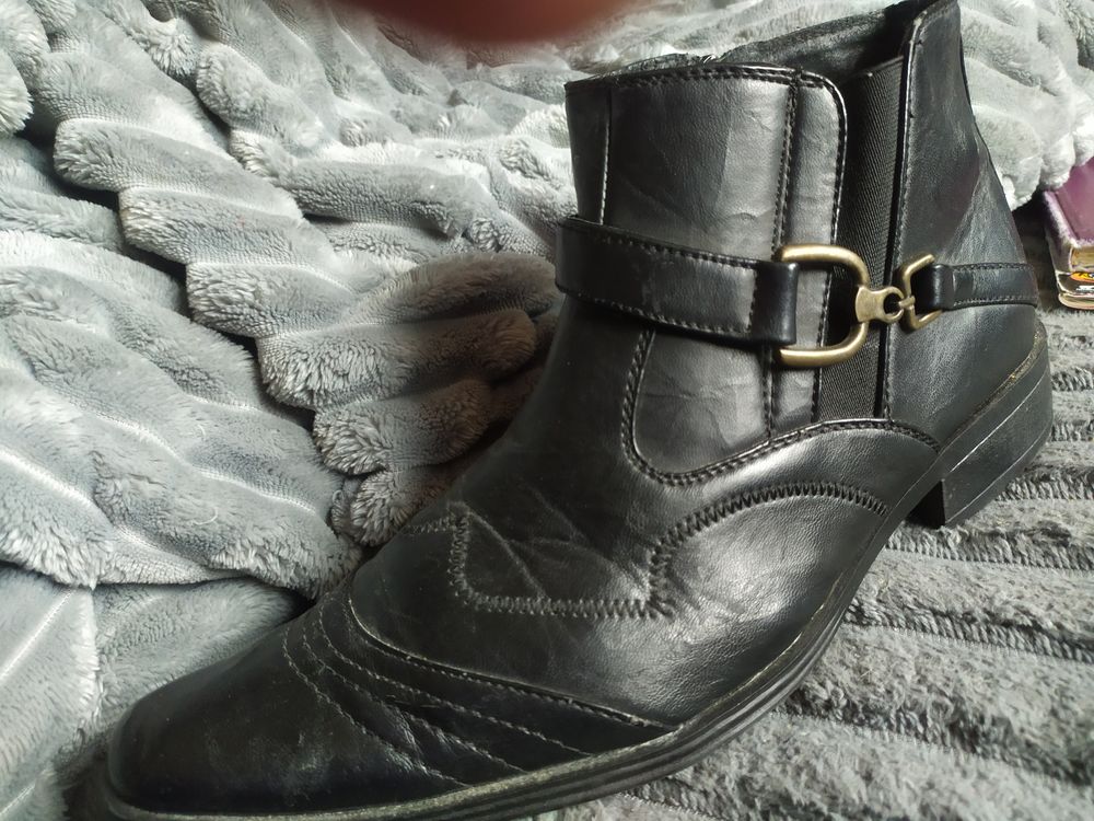 BOTTINES HOMME P 41 TOUT CUIR MARQUE SALOON 10 Bondy (93)