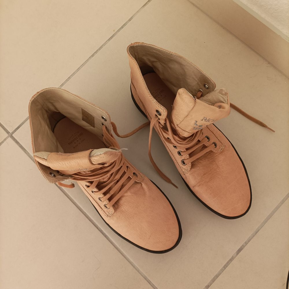 Bottines italiennes pointure 45
0 B�ziers (34)