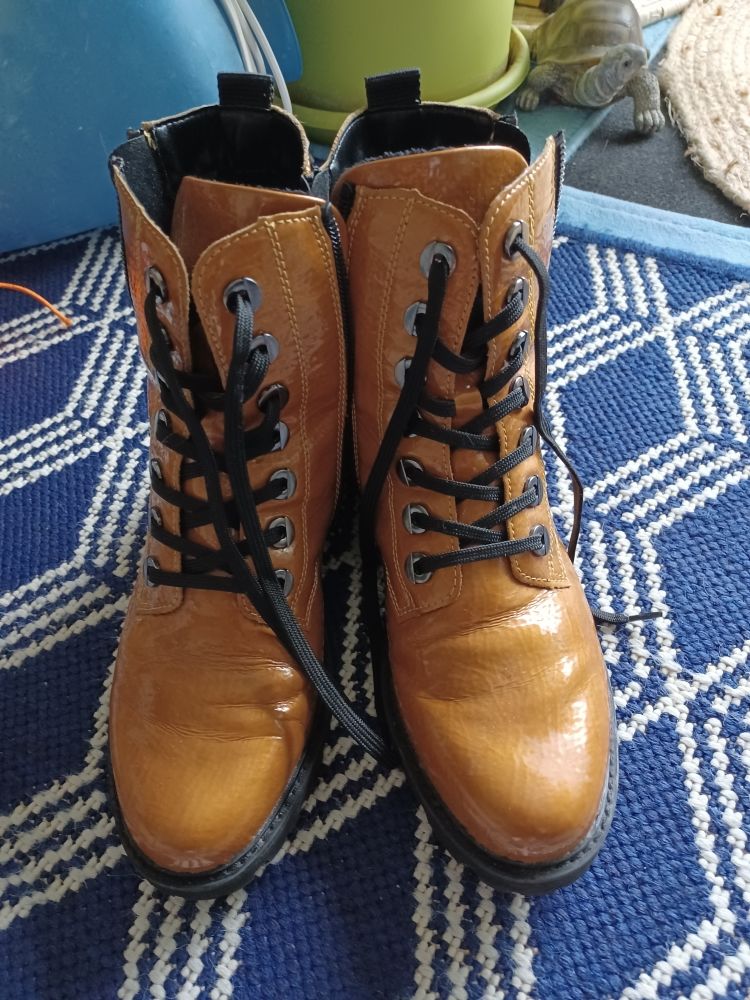 BOTTINES 37 ZIP LACETS PLATFORME ANTICHOC 27 Nancy (54)