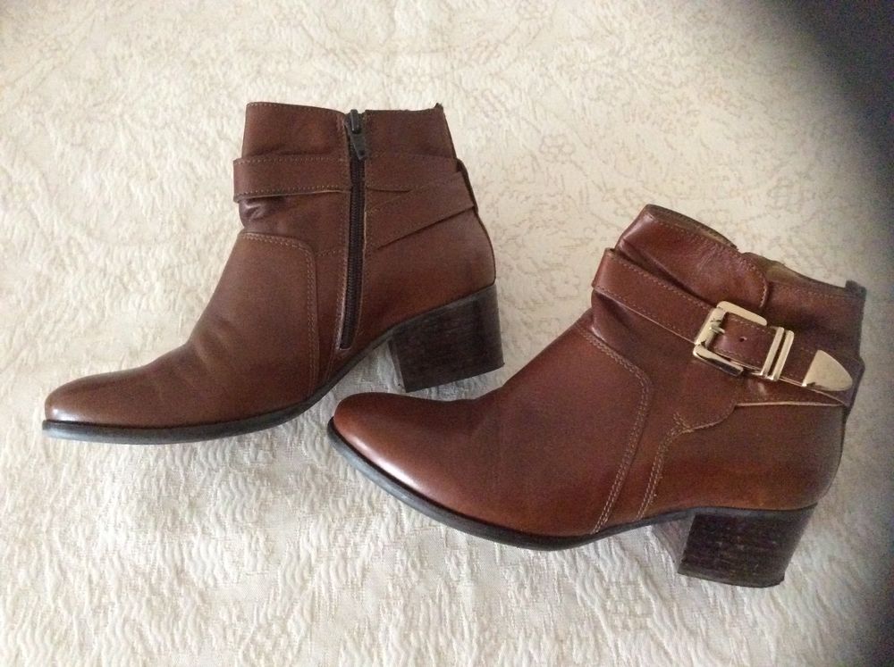 BOTTINES MARRON CLAIR TAILLE 36 30 Montrouge (92)
