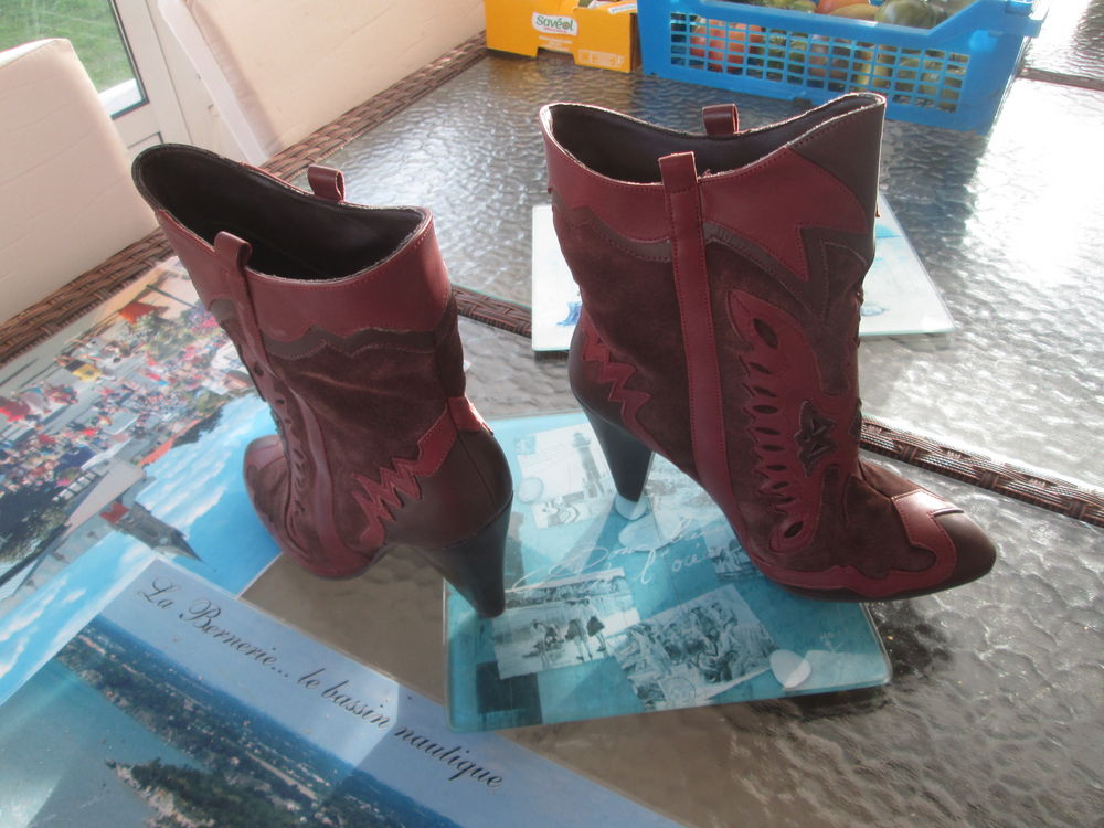 Bottines mod�le Siantag Femme en 37 neuves 15 La Bernerie-en-Retz (44)