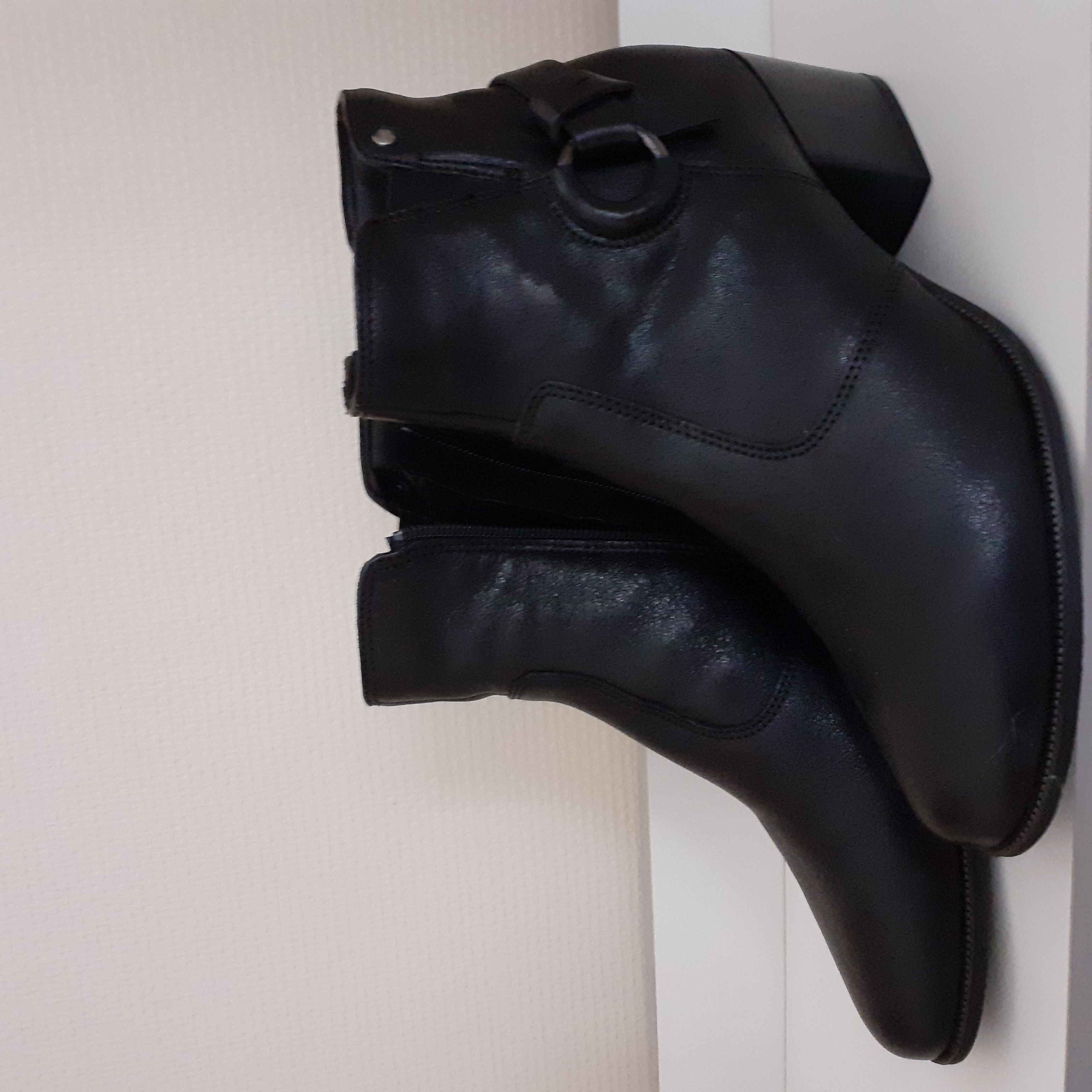 Bottines neuves taille 40 30 Rethel (08)