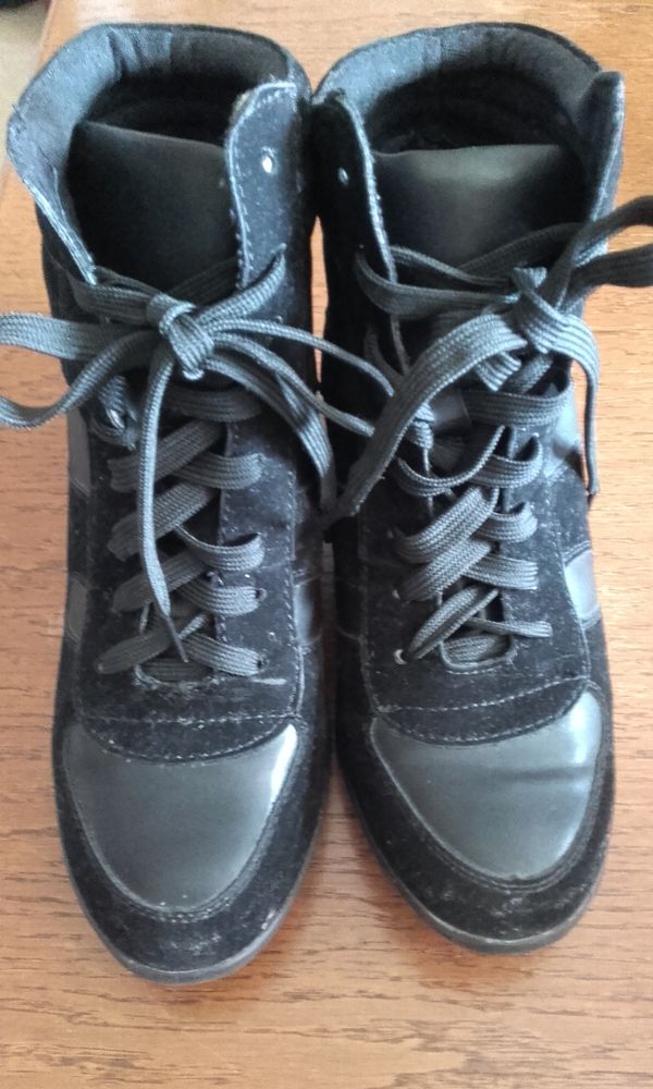 Bottines noire � talons compens� 10 �tampes (91)