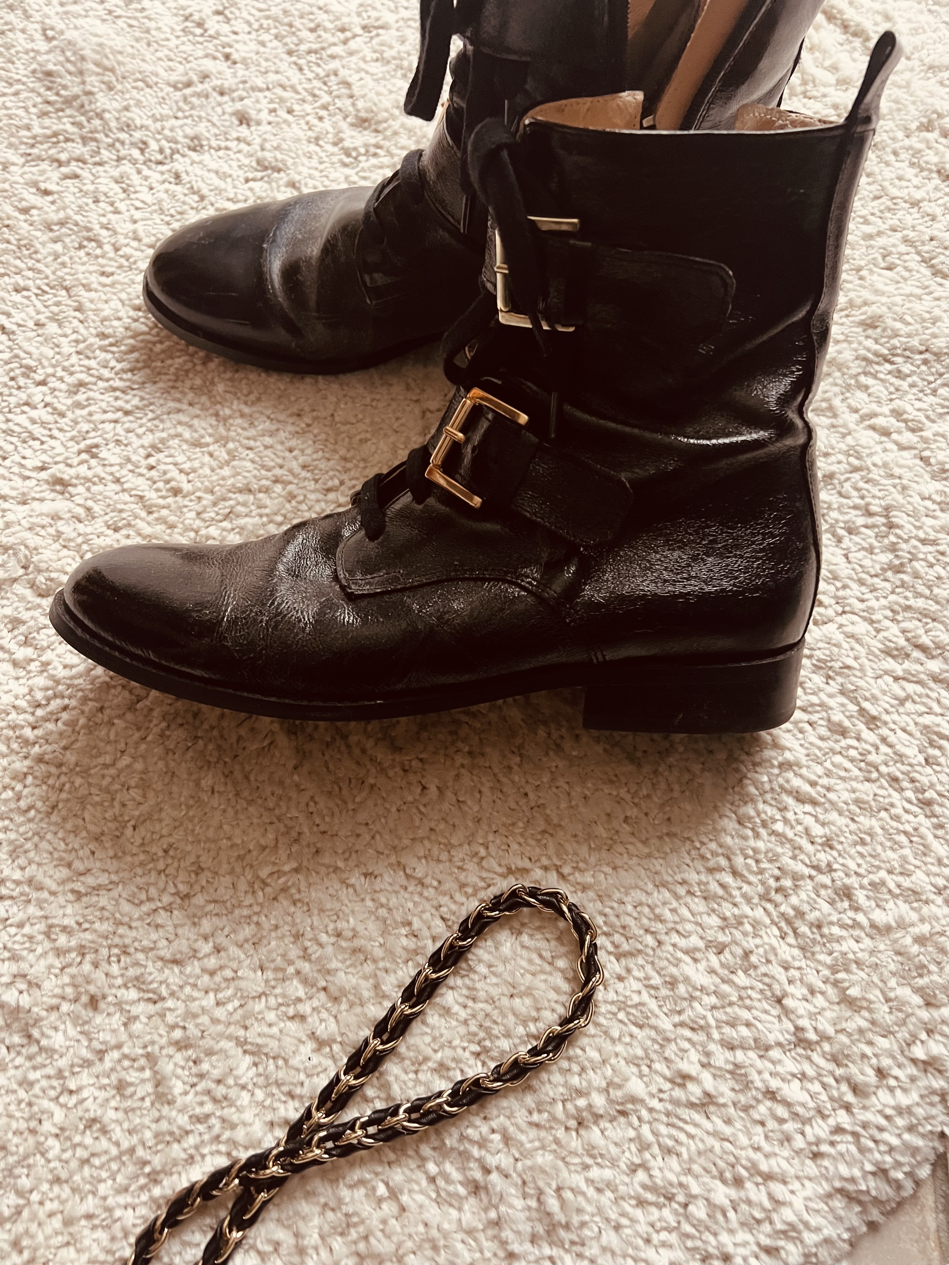 Bottines NOIRES vernis 30 La M�zi�re (35)