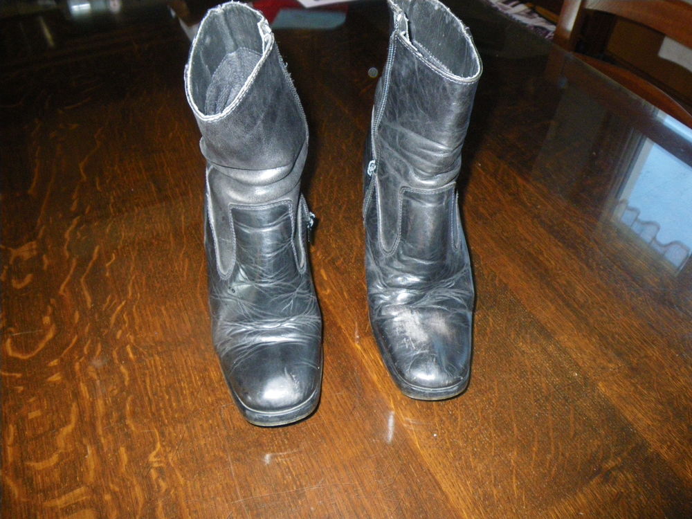 Bottines 2 paires 0 Savigny-en-V�ron (37)
