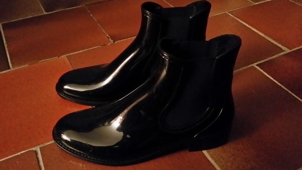 Bottines de pluie marque Scholl 35 La Rochelle (17)