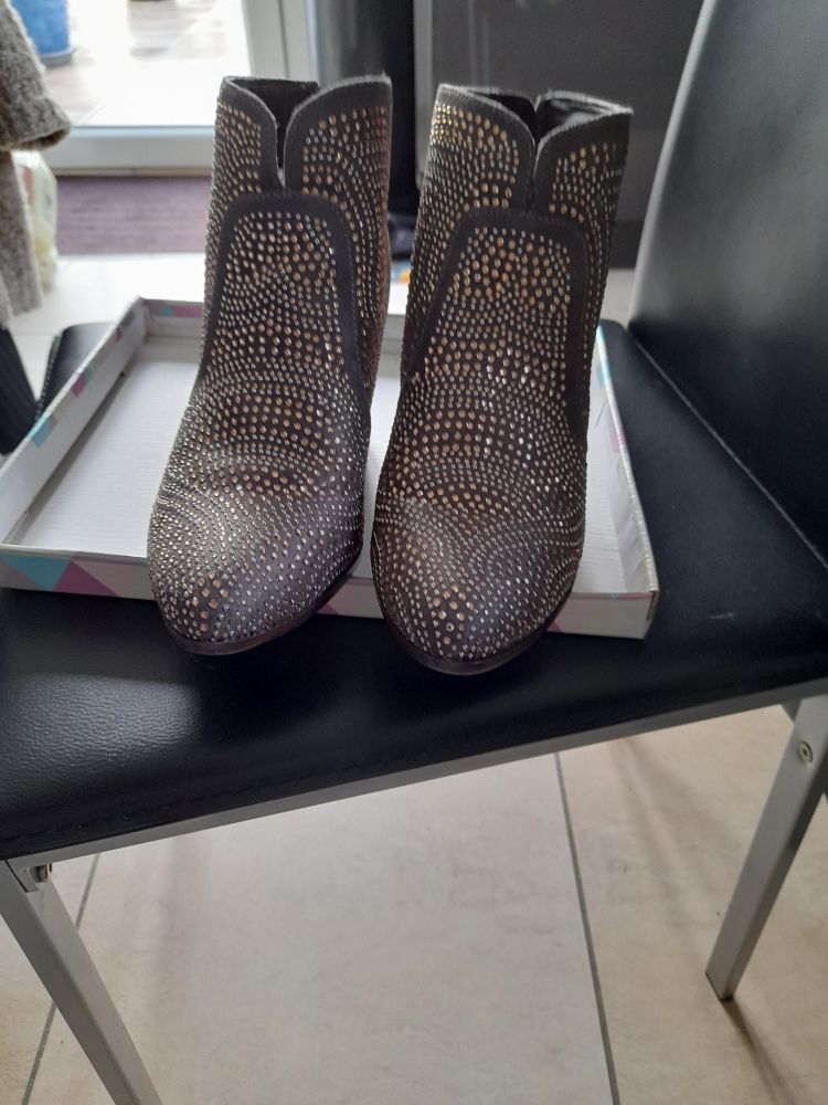 bottines tr�s jolies 35 Socx (59)