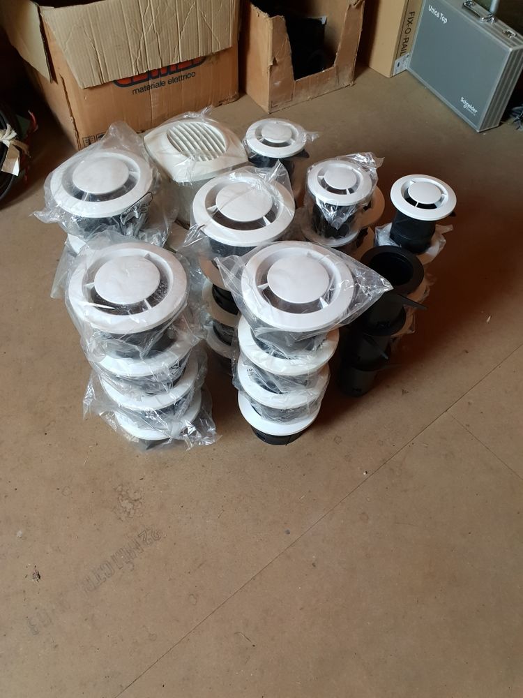 BOUCHE DE VENTILATION M�CANIQUES EN DIAM�TRE 125: 3 Mo�lan-sur-Mer (29)