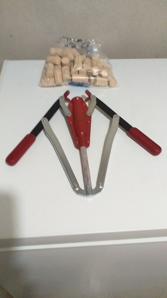 BOUCHEUSE A BOUTEILLE 8 Pr�mierfait (10)