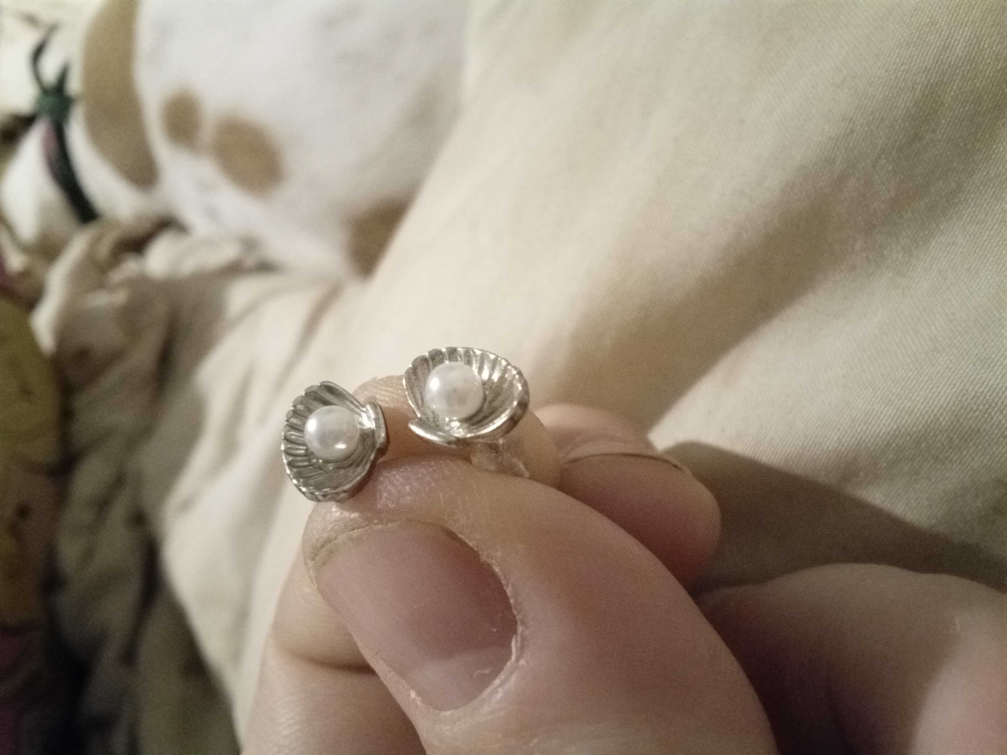 boucle d'oreille fantaisie coeur argente avec brillanr 1 Blessy (62)