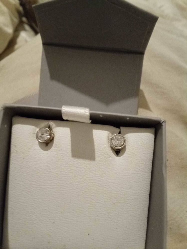 boucle d'oreille fantaisie  billante 1 Blessy (62)