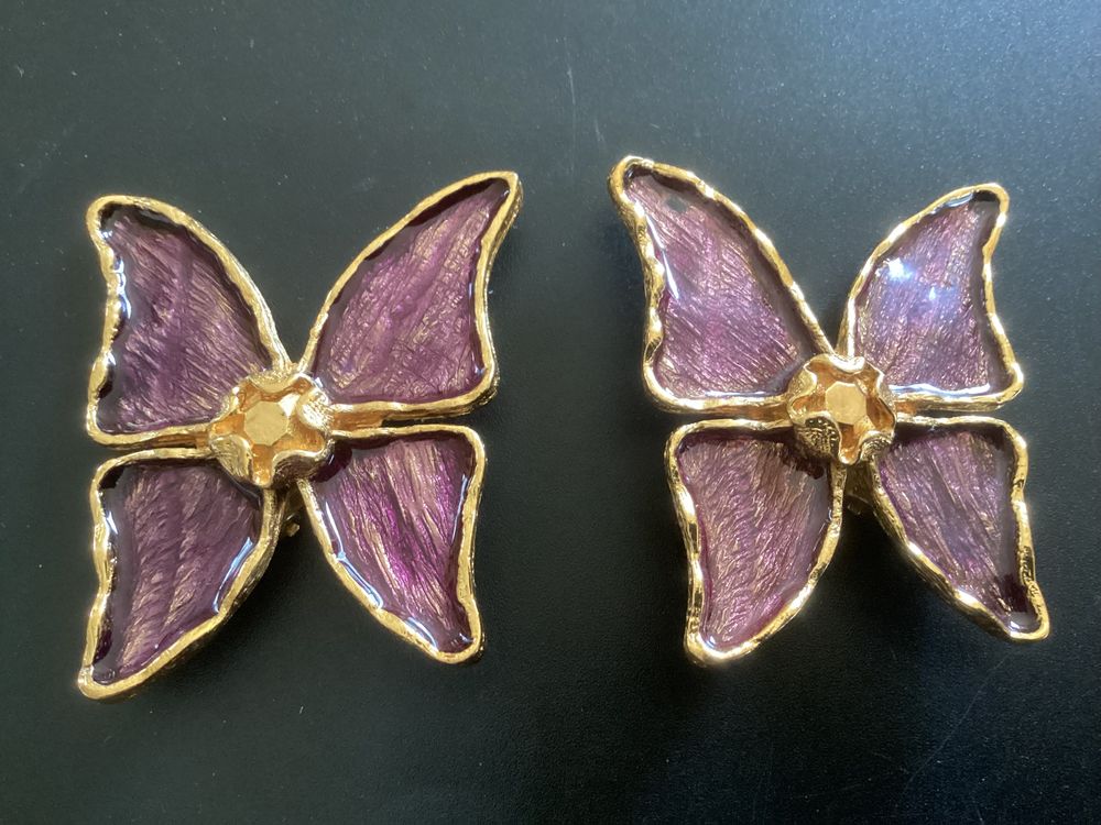 Boucle d'oreille Yves saint Laurent 400 Estancarbon (31)