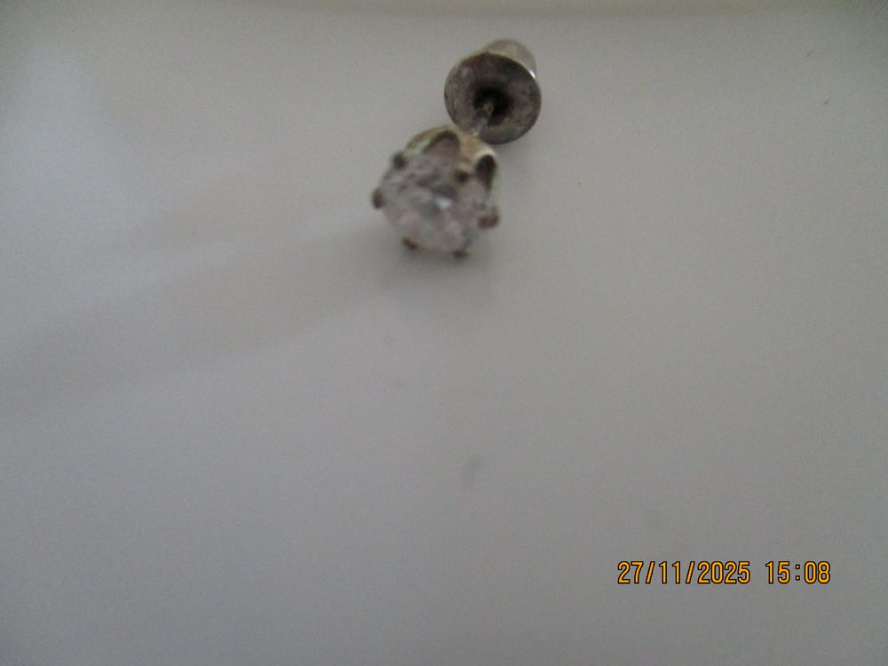boucle d'oreille 0 Malz�ville (54)