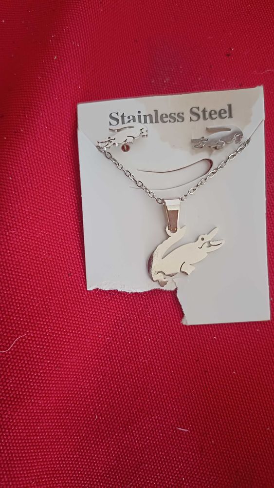 boucles d'oreilles alligator 9 Lespignan (34)