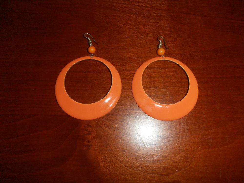 Boucles d'oreilles anneaux orange 3 (28b) 3 Tours (37)
