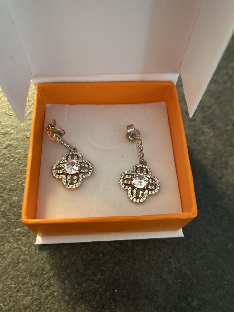 boucles d'oreilles en argent jamais port�e 20 Castres (81)