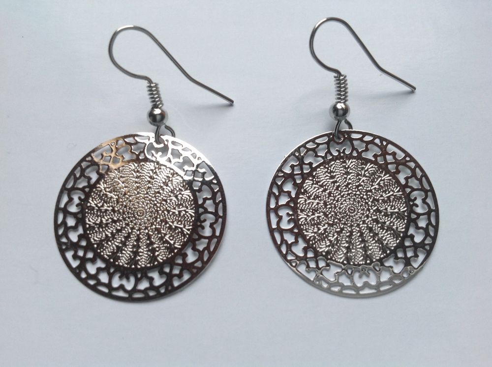 BOUCLES OREILLES ARGENT� SOLEIL ARABESQUE Envoi Possible
2 Tr�gunc (29)