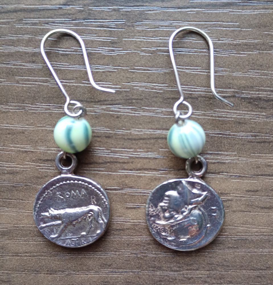 boucles d' oreilles pendantes antiques en argent ! 25 Arles-sur-Tech (66)