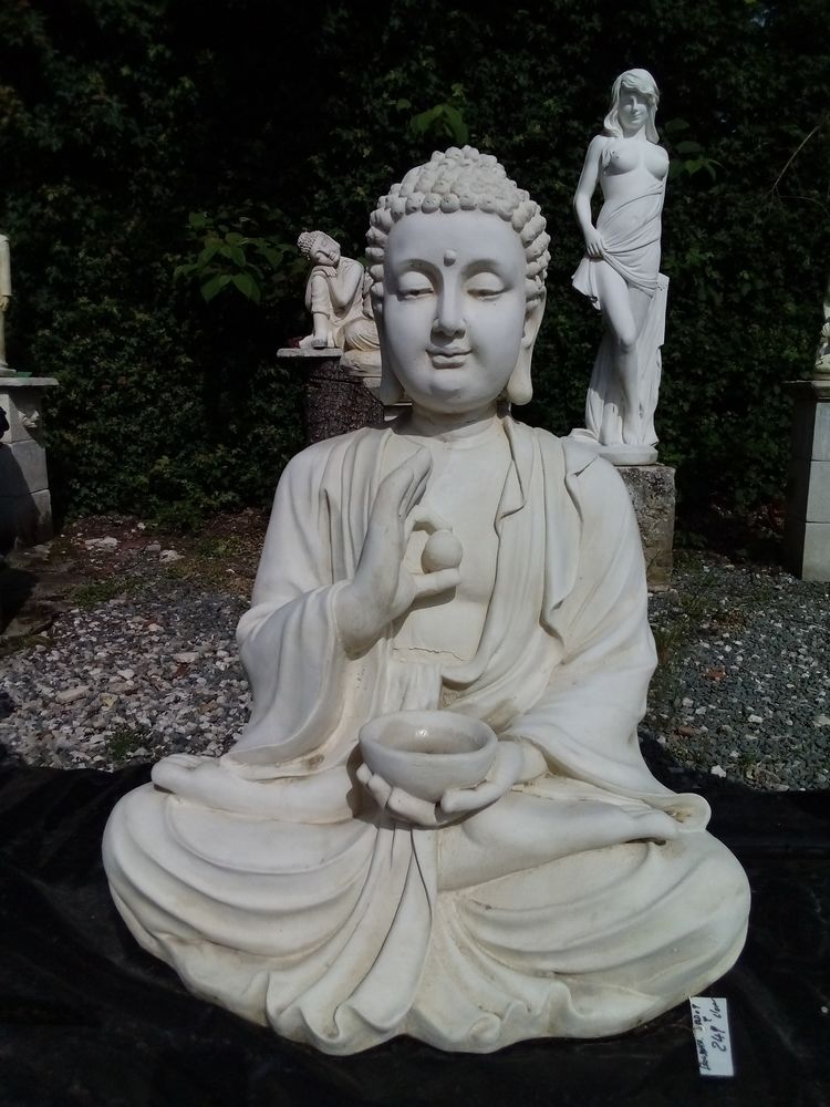 Bouddha en pierre 249 Ch�teau-l'�v�que (24)