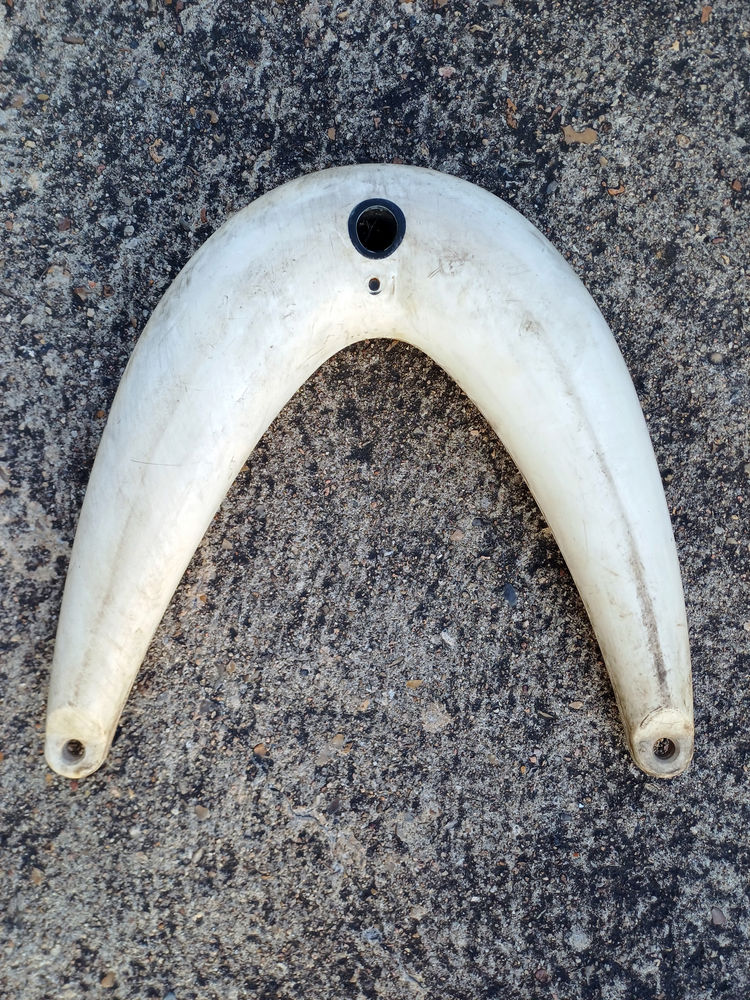 Bou�e de protection d'�trave de bateau ou pare battage 28 Tours (37)