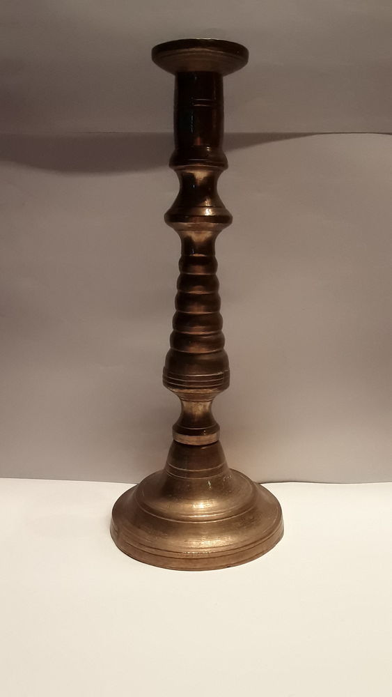 Bougeoir en bronze 45 Joinville-le-Pont (94)