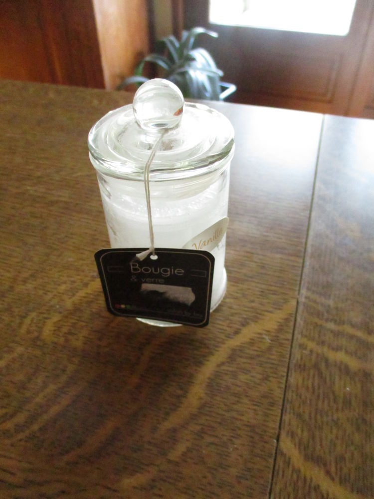 bougeoir et couvercle parfum vanille servi une seule fois 1 M�rignies (59)
