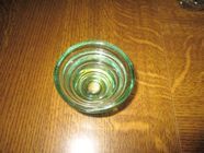 Bougeoir vert transparent en verre - pas un �clat 0 M�rignies (59)