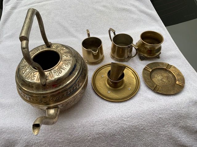 Bougeoirs / bouilloire / etc .. 15 Paris 10 (75)