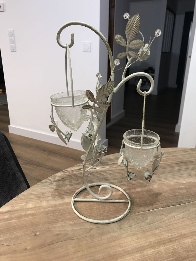 Bougeoirs couleur blanc en m�tal 12 Saleilles (66)