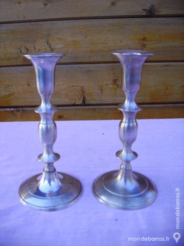 Lot de 2 BOUGEOIRS en m�tal argent� 20 Dammarie-les-Lys (77)