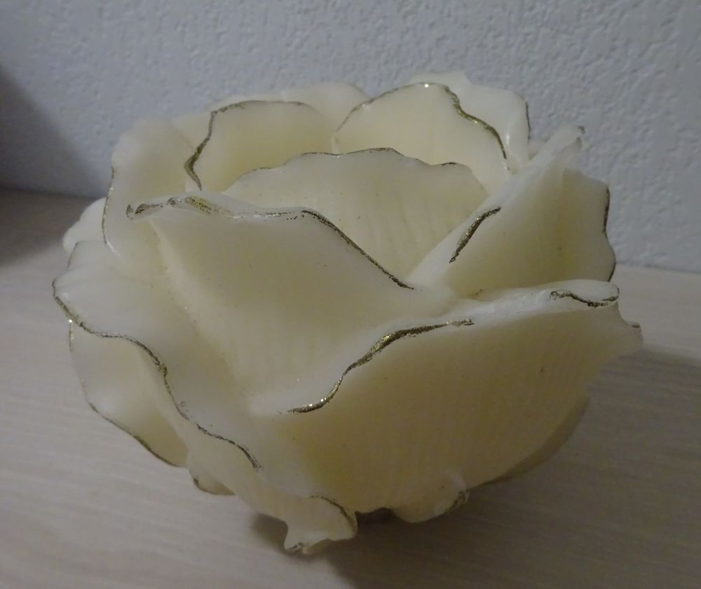 Bougie d�corative blanche 5 Saint-Laurent-du-Var (06)