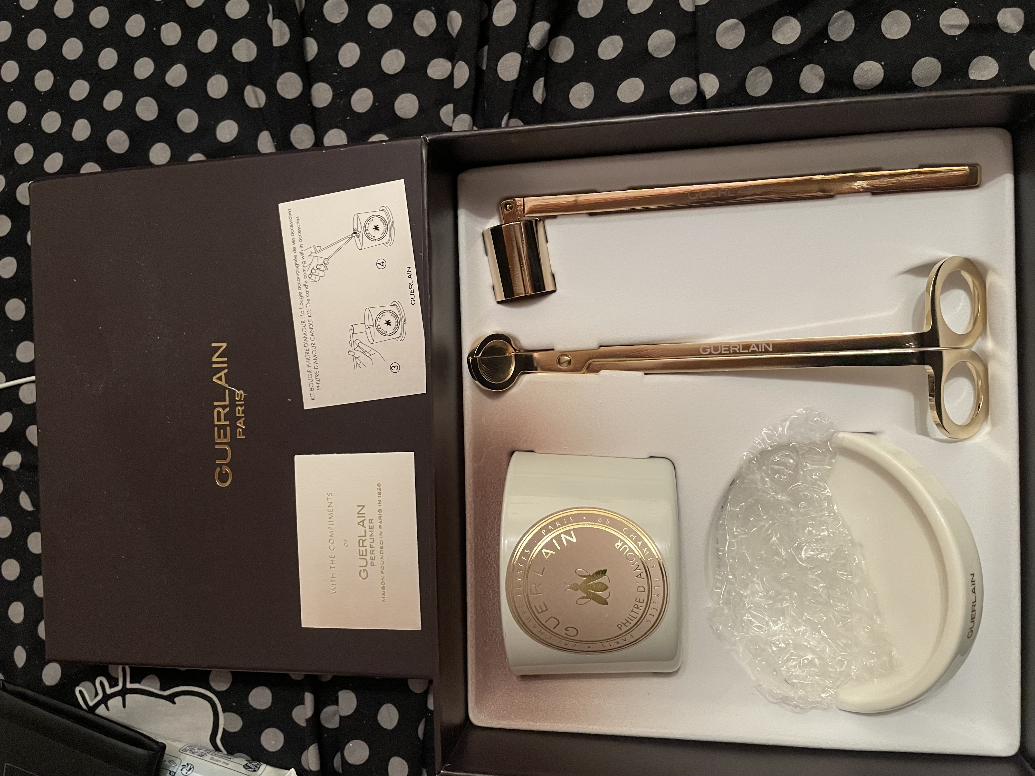 Bougie guerlain avec ses accessoires 70 Boulogne-sur-Mer (62)