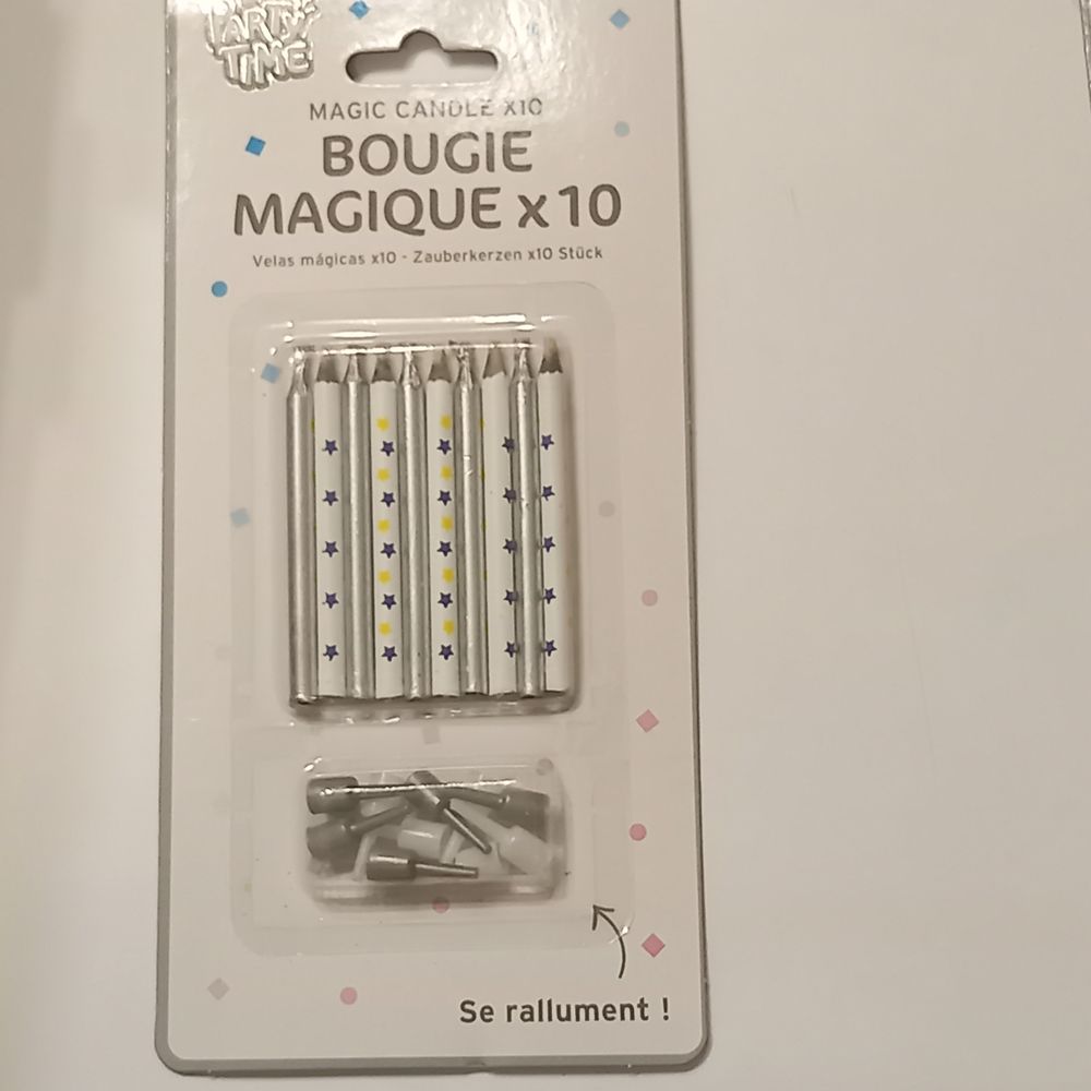 Lot de 10 bougies magiques  avec pique 3 Saumur (49)