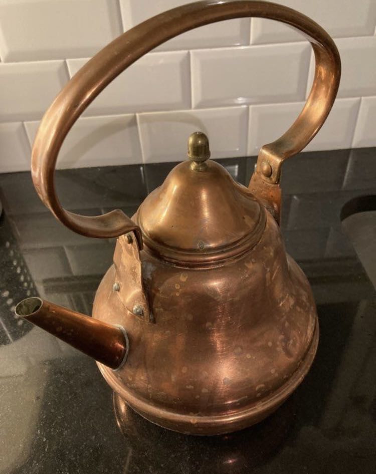 bouilloire cuivre 35 La Queue-en-Brie (94)