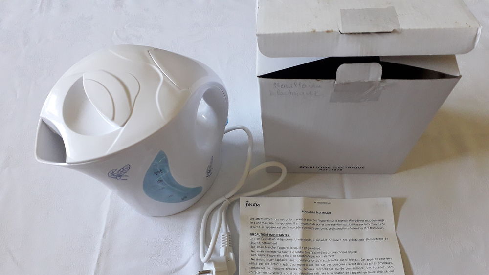 Bouilloire �lectrique 1,7L
20 Salon-de-Provence (13)