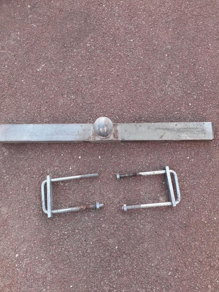 BOULE ATTELAGE POUR PORTE V�LO CARAVANE 20 Laval (53)