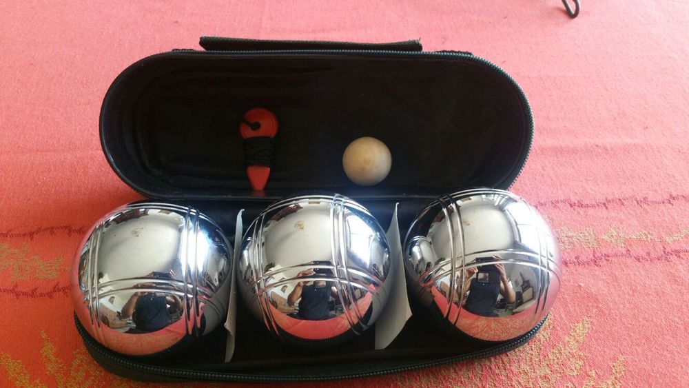 Boule de. P�tanque jamais utilis�e 15 Montpellier (34)