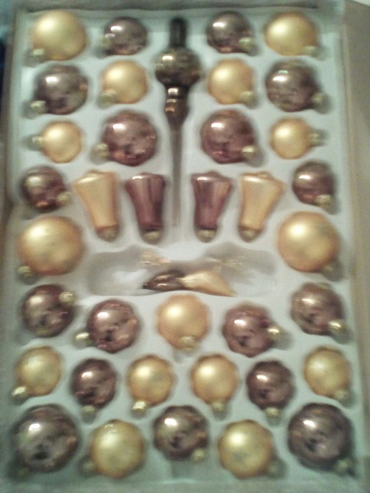 boules de No�l 70 Charleville-M�zi�res (08)