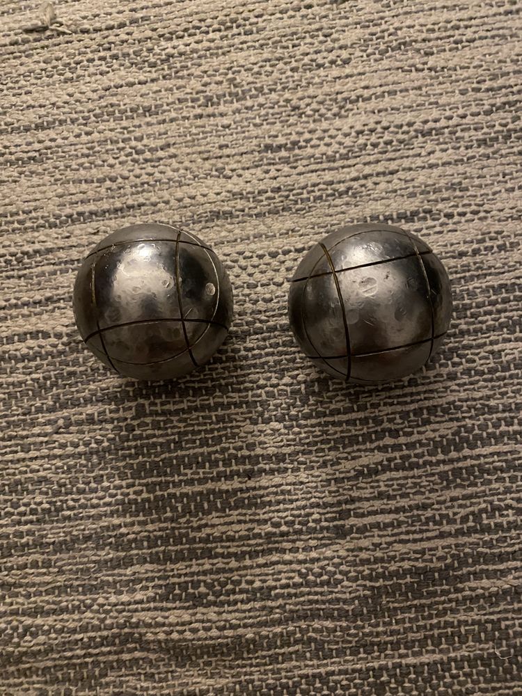 Boules de p�tanque en acier �  diam�tre 72 mm �  670 g 19 Aix-en-Provence (13)