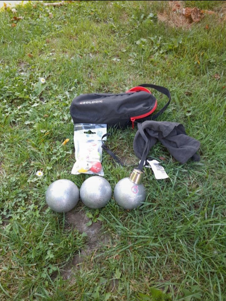 3 boules de petanque 90 Labourse (62)