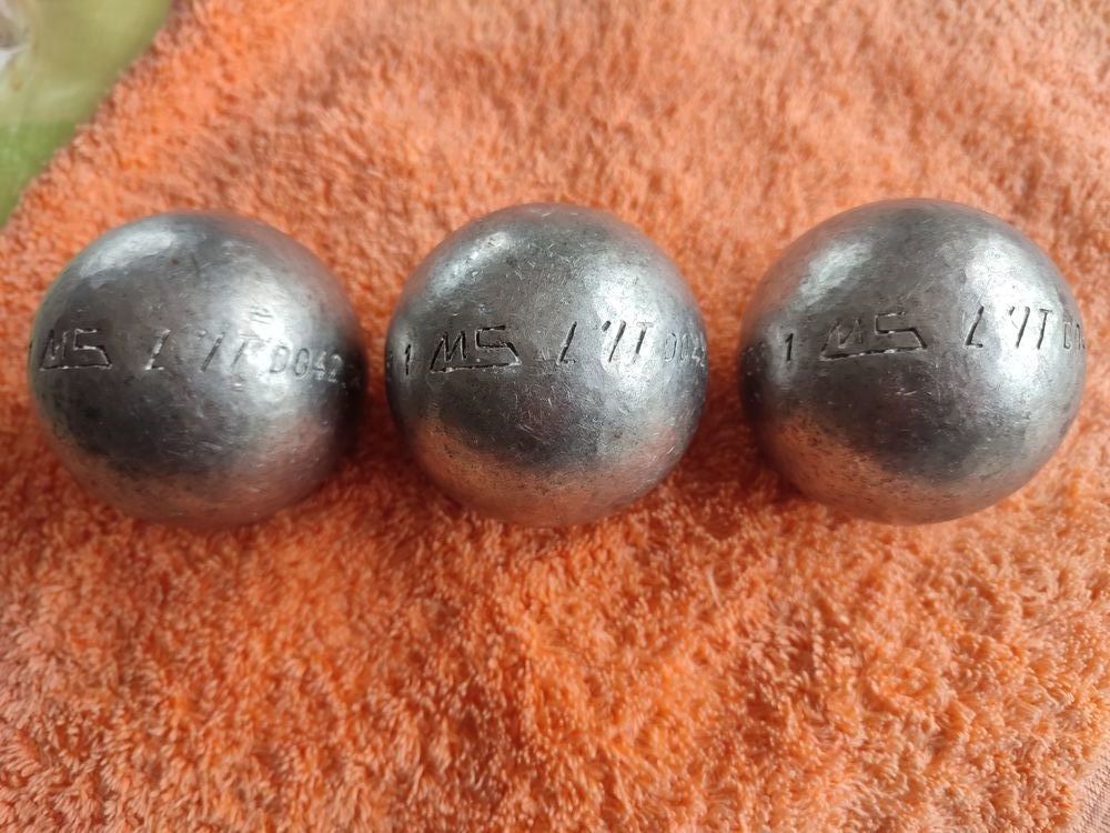 Boules de petanque 150 Montpellier (34)